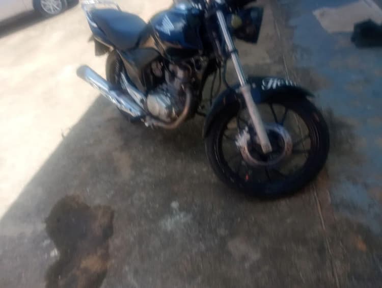 Vendo essa linda fan 150