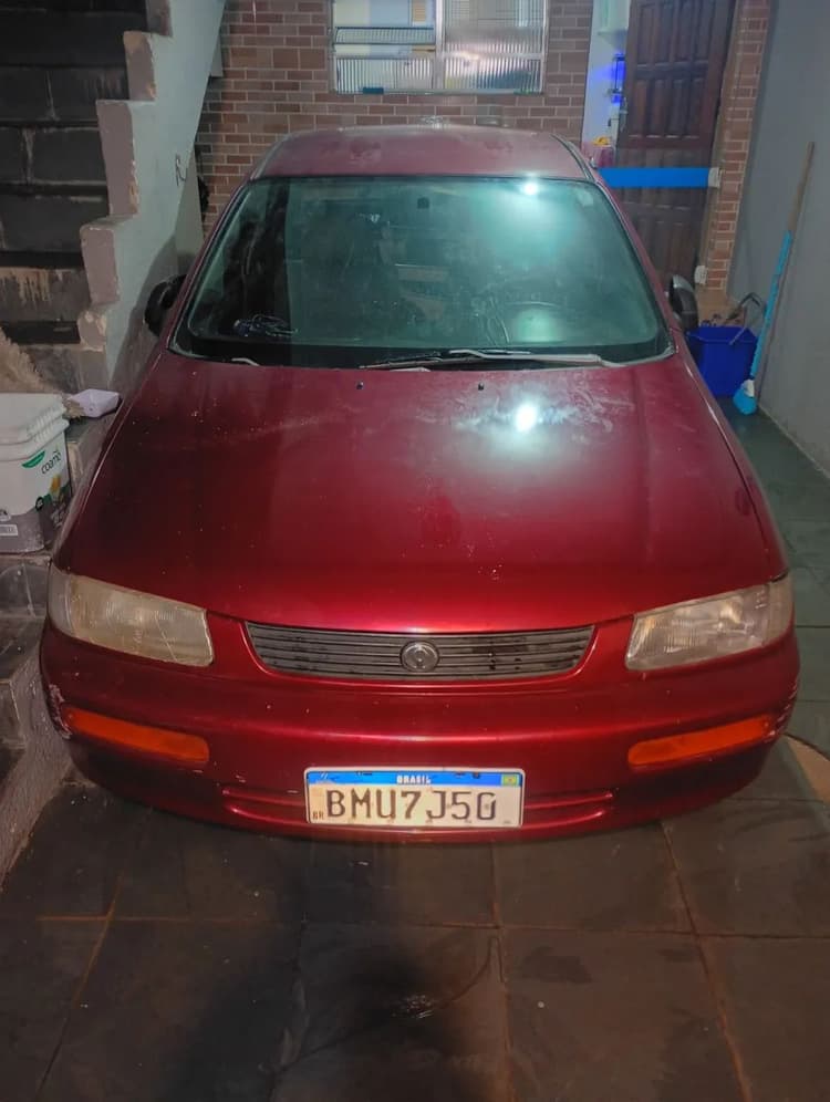 Mazda Protege Mec. 1995