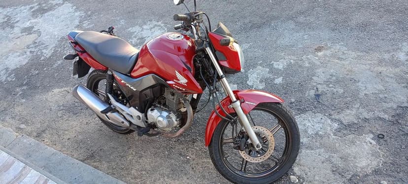 Moto em perfeito estado 