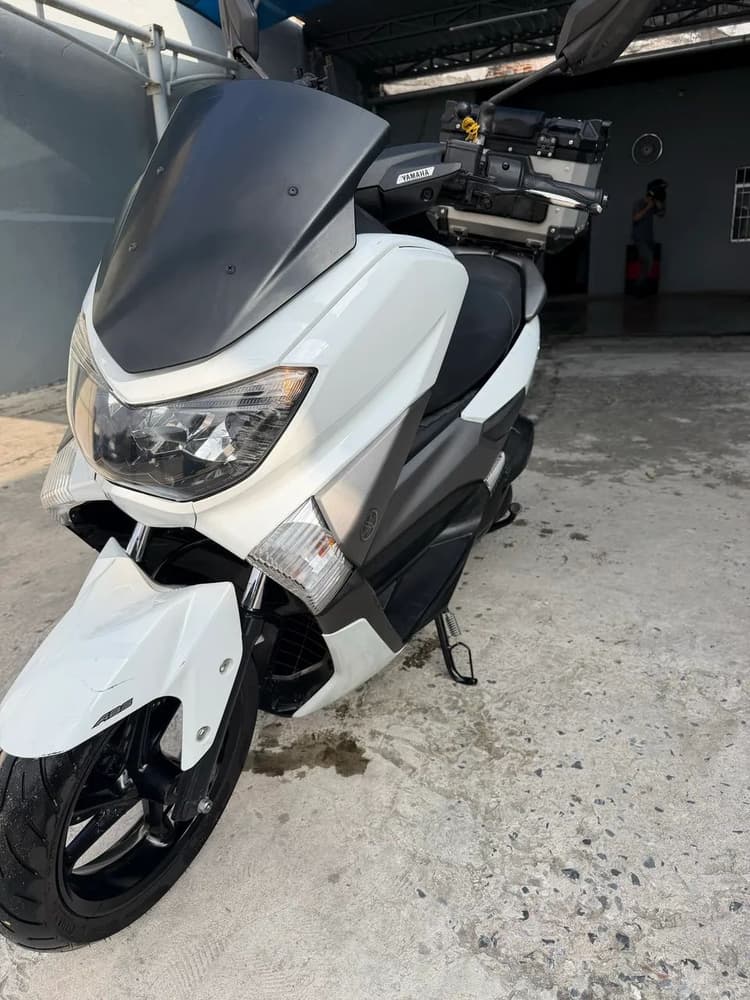 NMAX BRANCA 160cc  (doc ok)