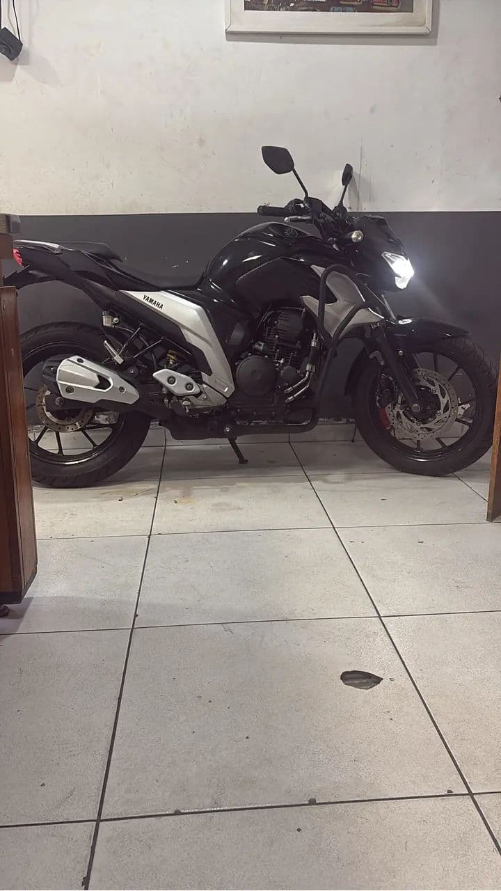 Fazer fz 250c