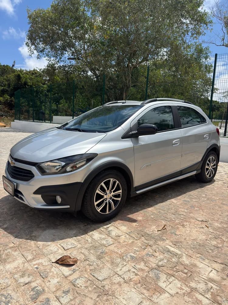 Chevrolet Onix Activ 1.4 8V Flex Mec. 4P 2018