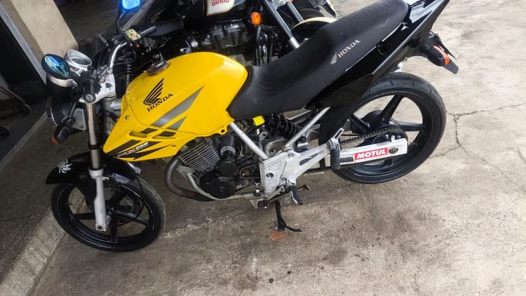Vende-se 