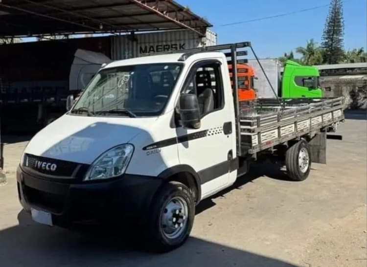 Iveco Daily Chassi 35s14 2P (e5) 2013