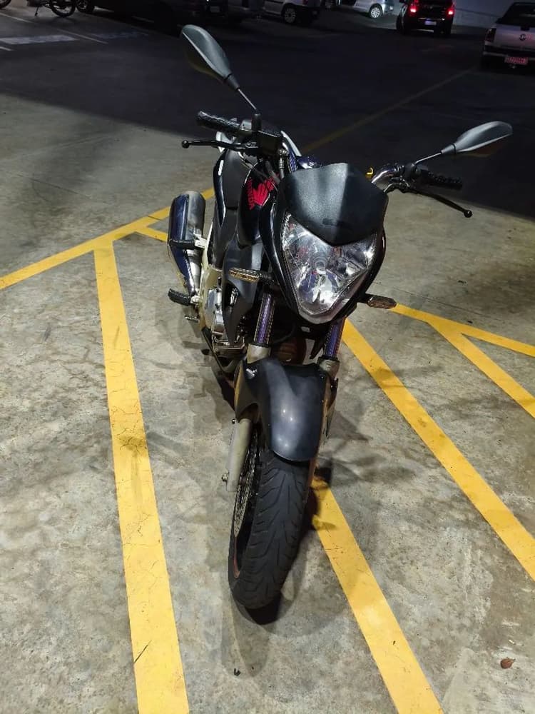 Cb 300 