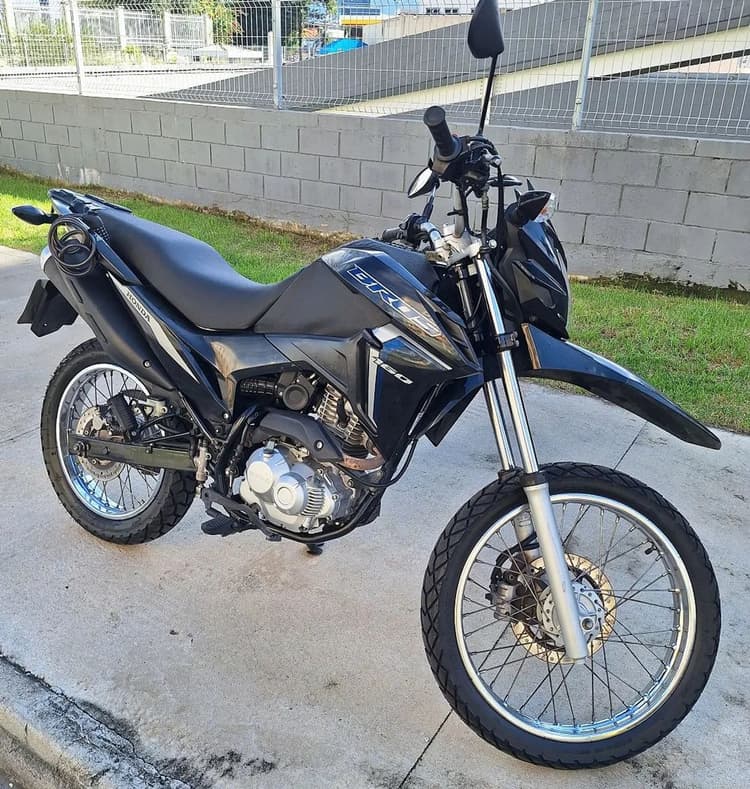 Bros 2024 excelente 