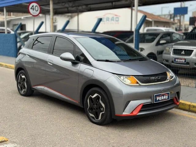 BYD Dolphin EV (Elétrico) 2025