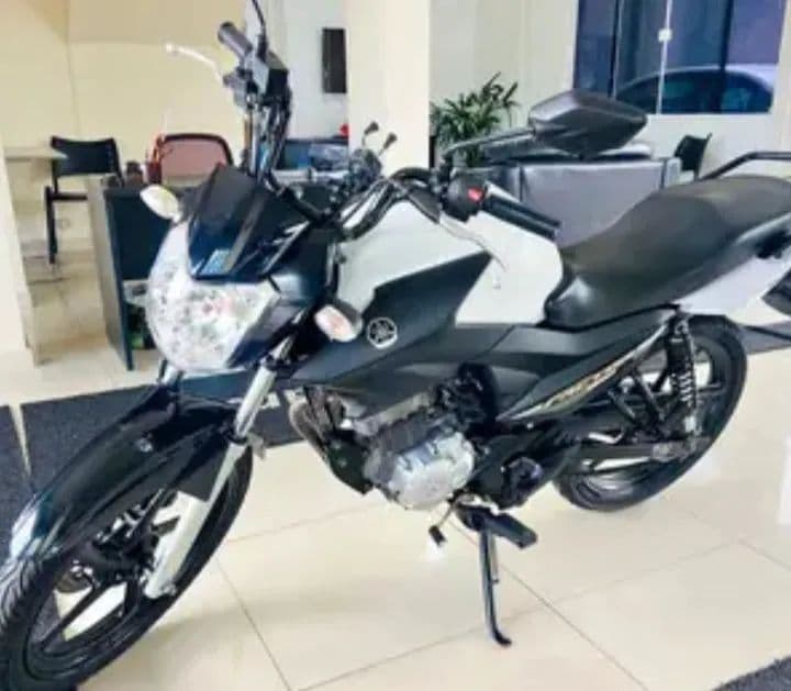 Yamaha Factor 150 impecável 