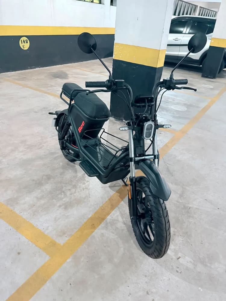 Moto elétrica Bee