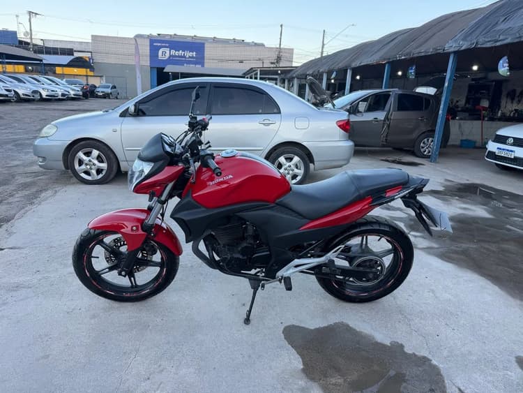 HONDA CB300R 2011