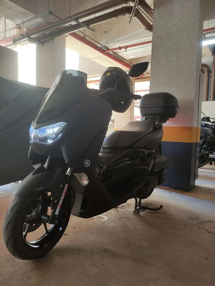 Nmax 160 super conservada 