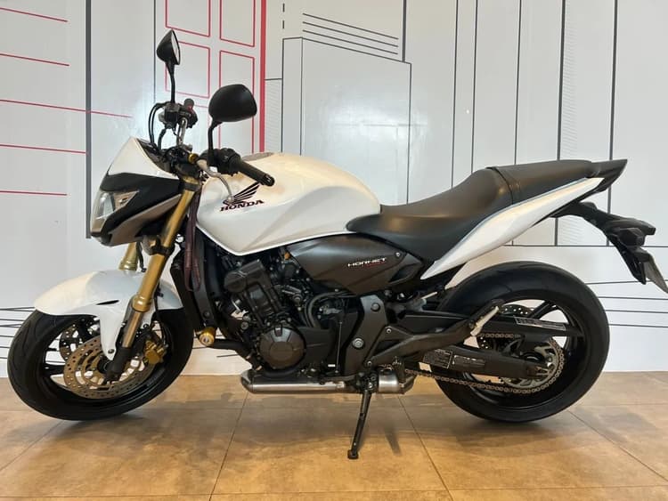 CB 600F