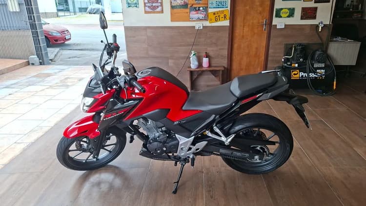 CB300F ABS