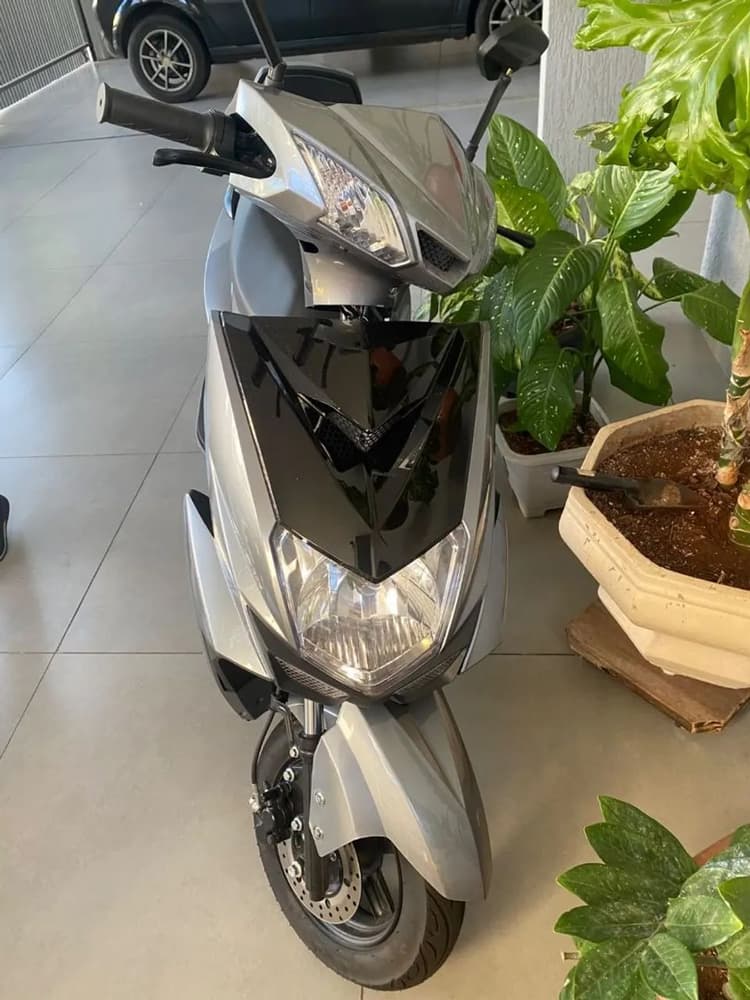 Moto elétrica 