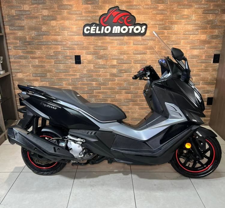 DAFRA CRUISYM 300 2024
