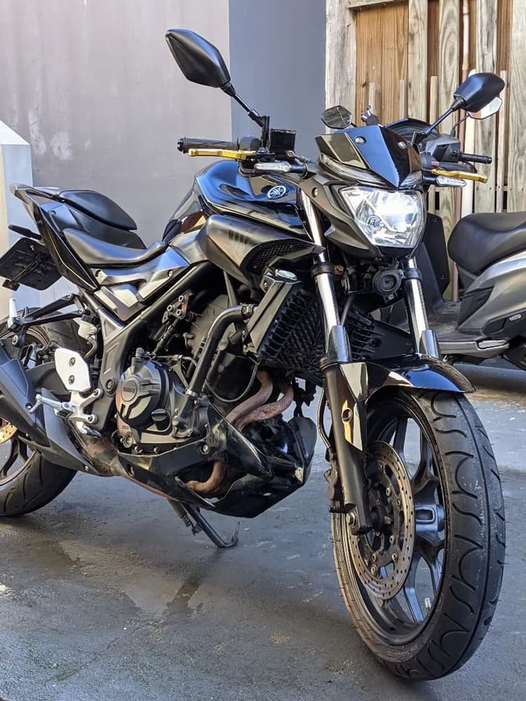 MT 03 All Black 2017/18 Sem ABS