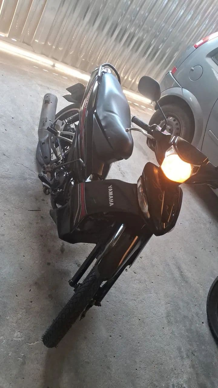 Vendo Troco crypton 115 2014 