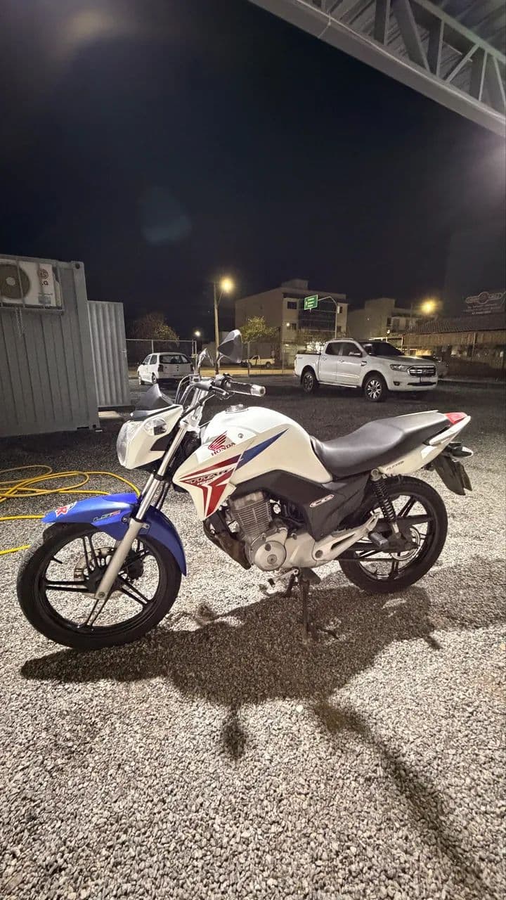 TITAN 150 2015 IMPECÁVEL