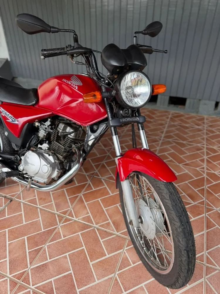 Moto em bom estado