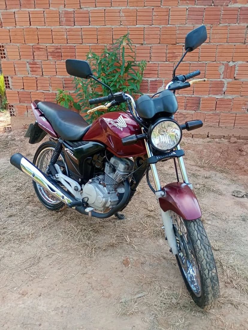 Vendo fan 150 2012 