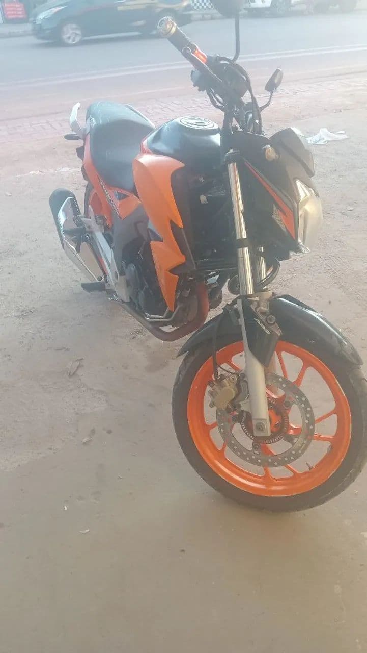 Vendo CB twister 250 ano 2019