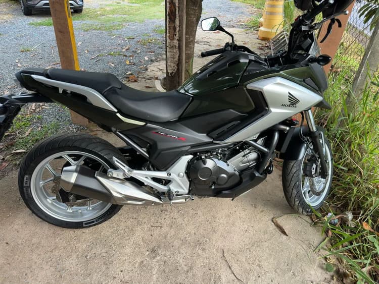 NC750x à Venda