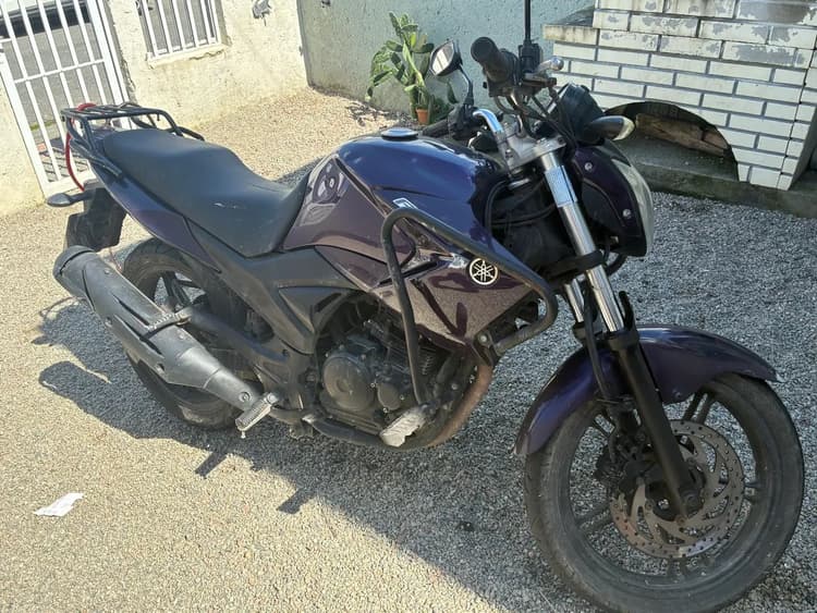 Yamanha ys 250 2012 