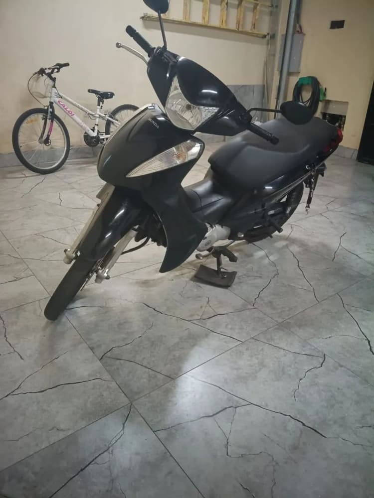 Moto à venda