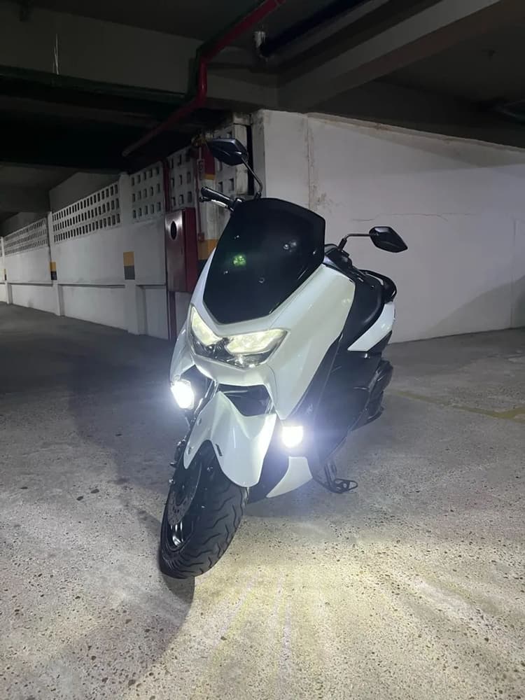 Nmax 160 abs, bem cuidada.