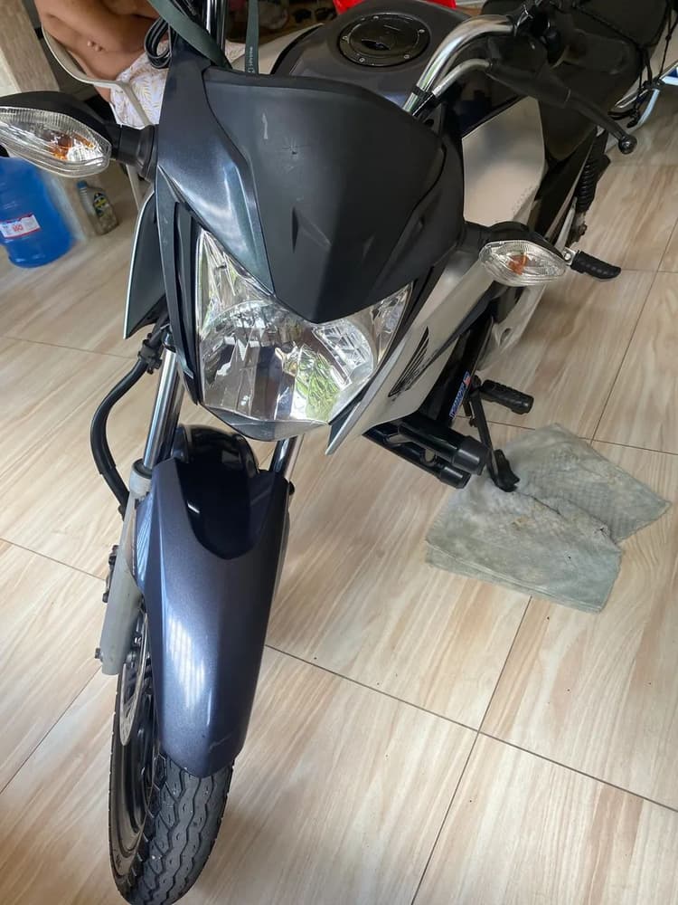Honda titan 2022
