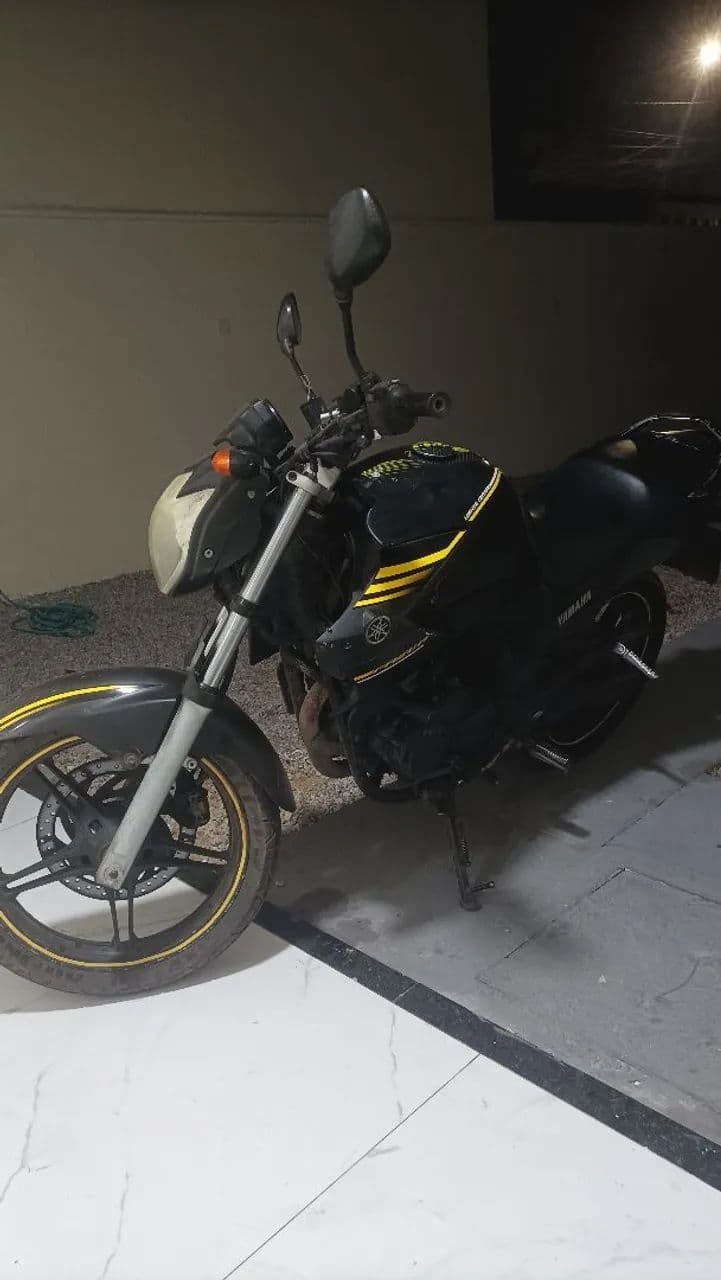 Fazer 250 13/14