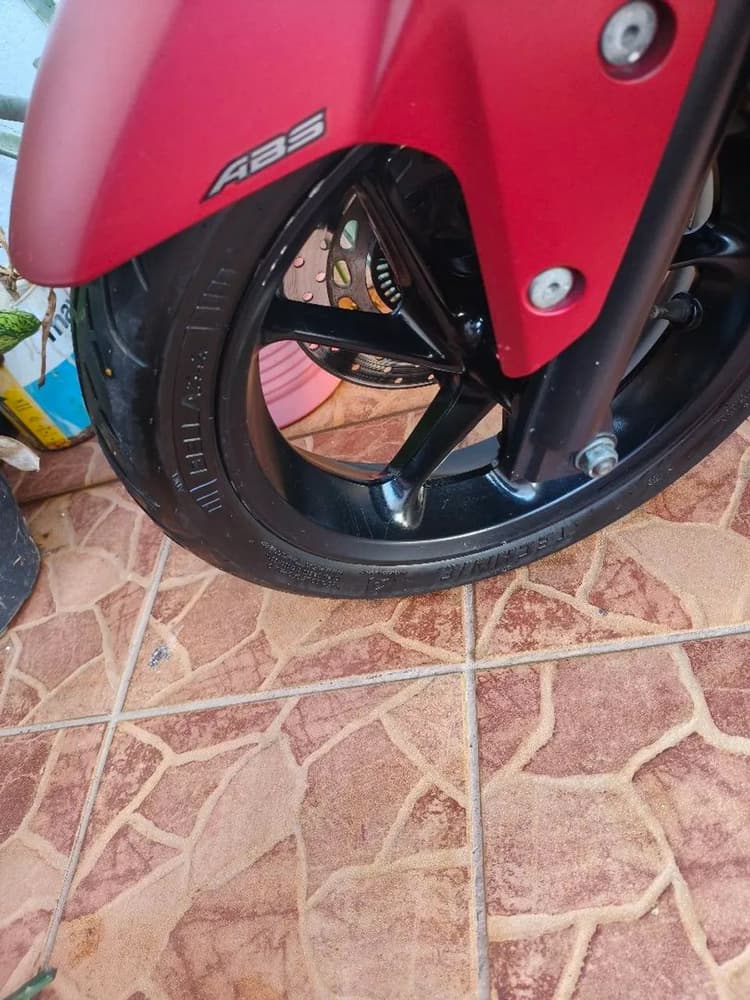 Vendo moto scooter ou troco por  moto de maio cilindrada