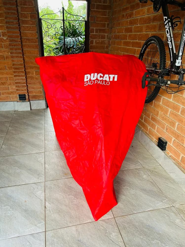 Ducati Hyperstrada 2016/2016 821