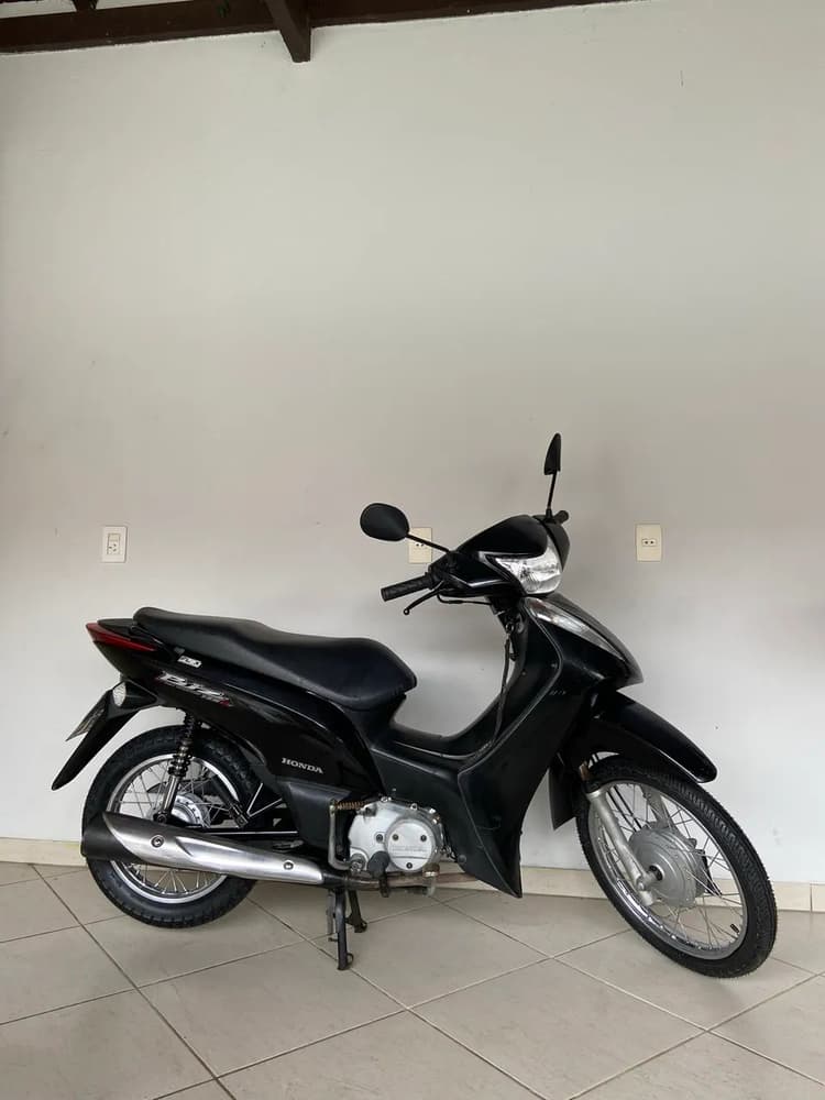 Biz 125 es com partida 