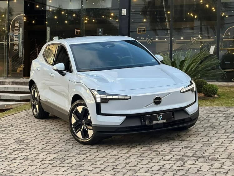 Volvo EX30 E60 Core (elétrico) 2024