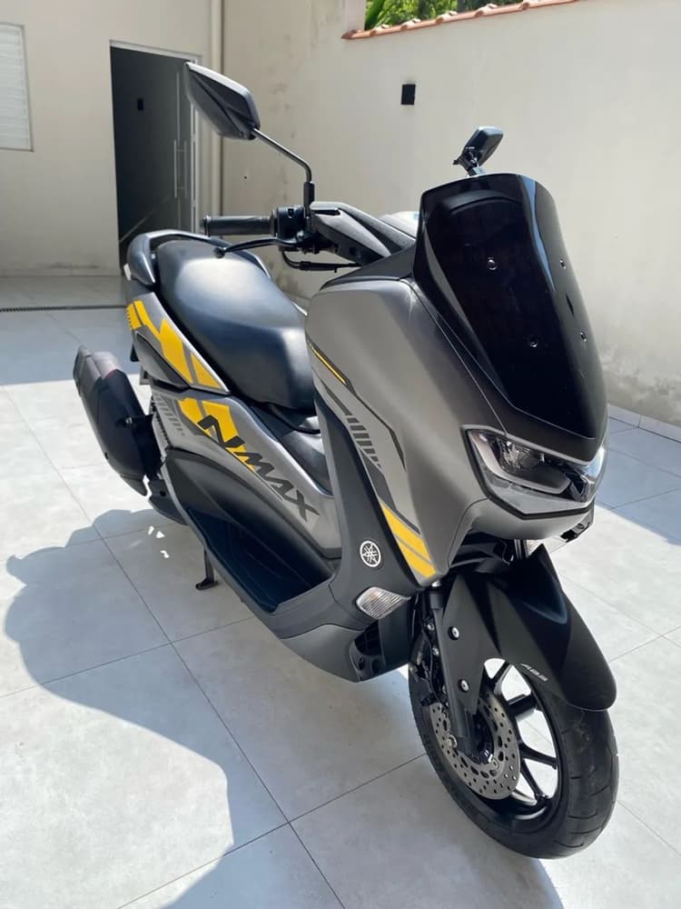 Yamaha nmax 160 2024 connected ABS