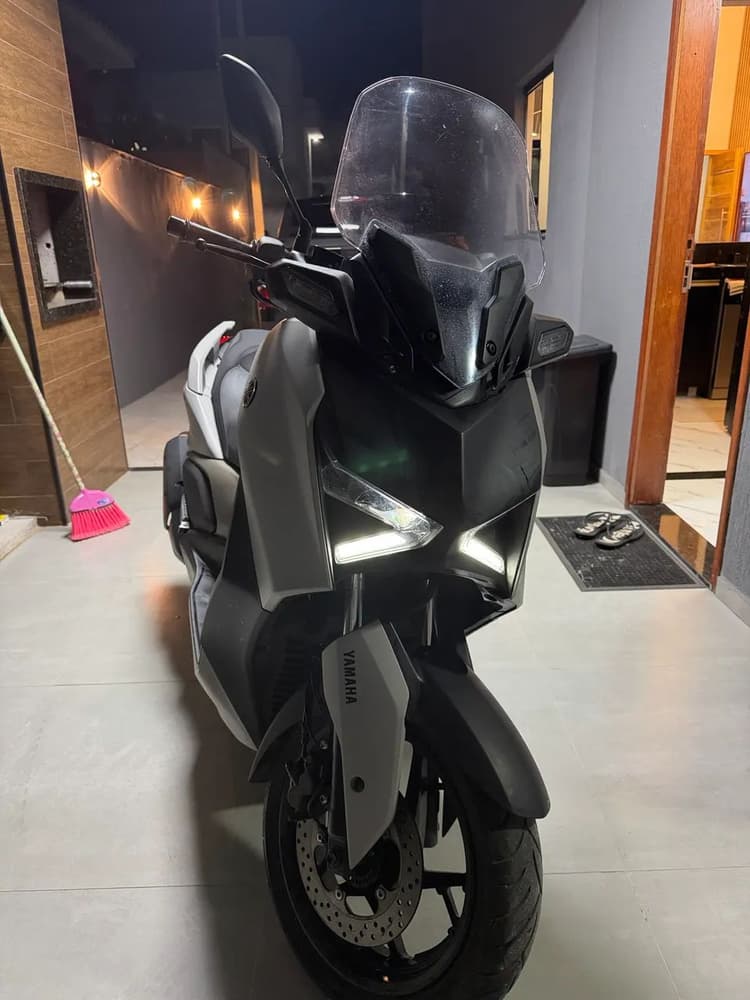 Yamaha Xmax 250 conect 