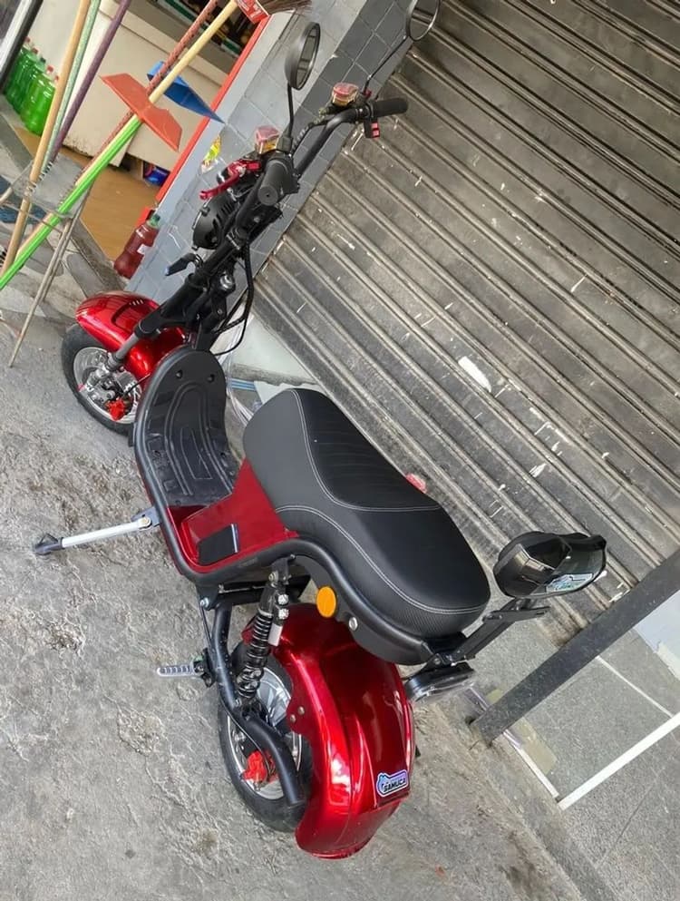 Scooter elétrica 