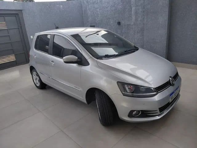 Volkswagen Fox Highline 1.6 Flex 16V 5P 2017