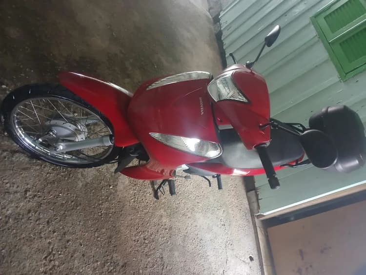 Biz 110i baixo km 