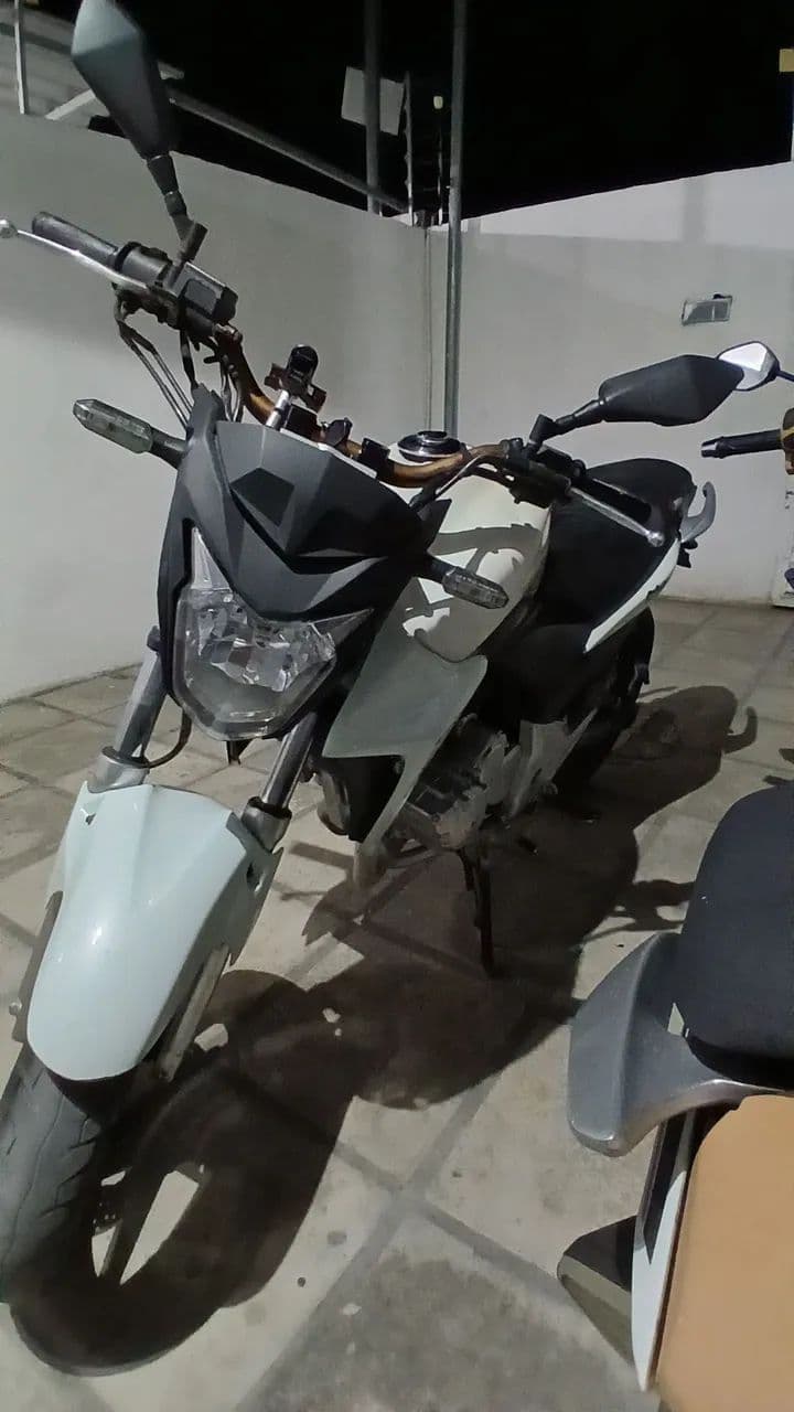 Vende-se 