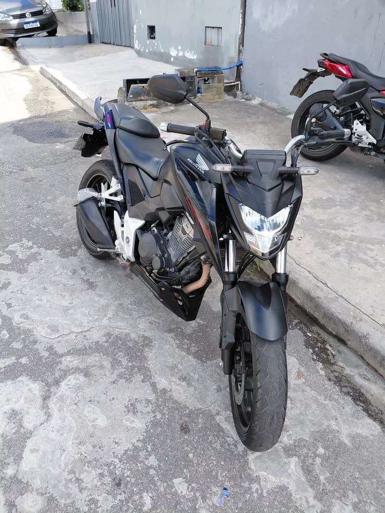 Twister 300f