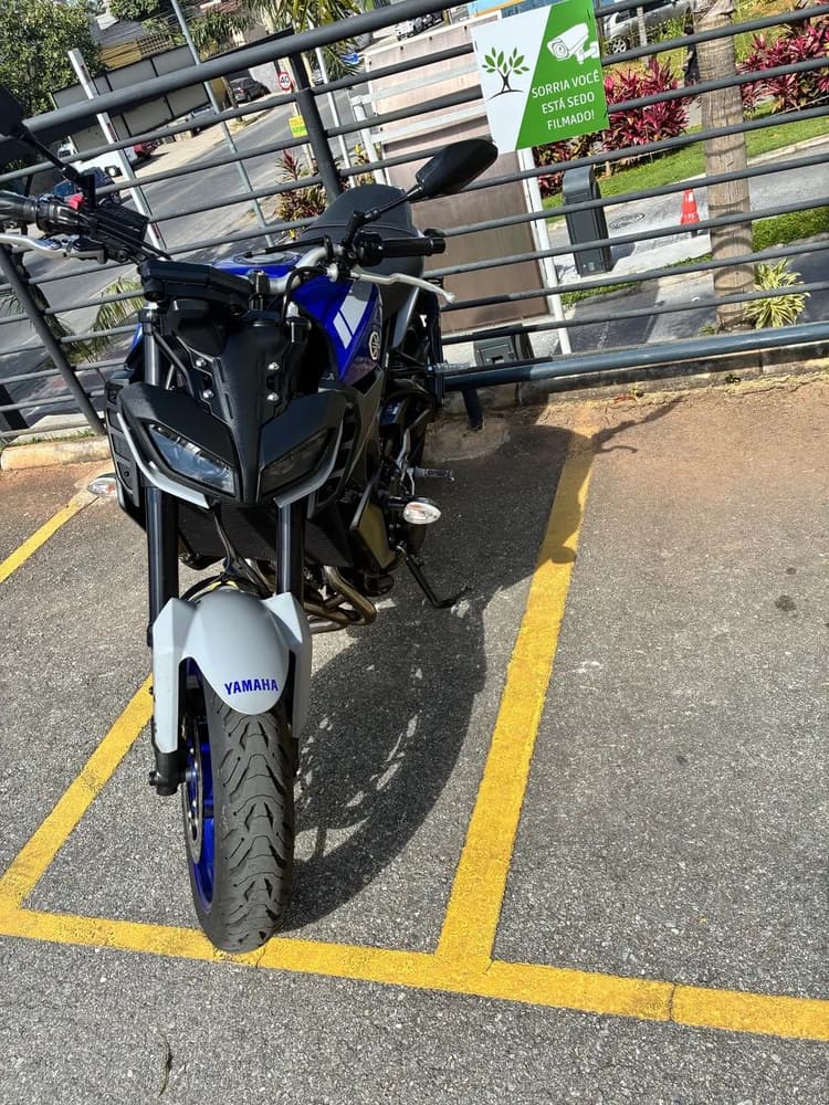 MT09 2021 