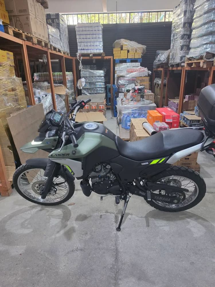 Yamaha XTZ 250 Lander Connected