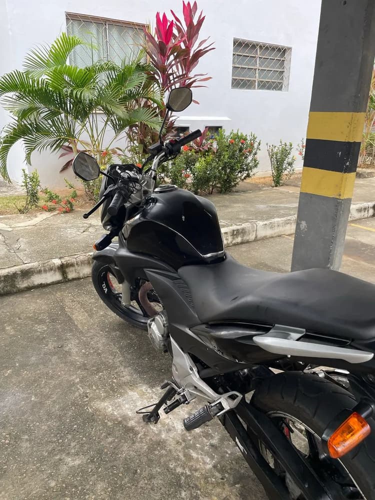 Cb 300r 2010