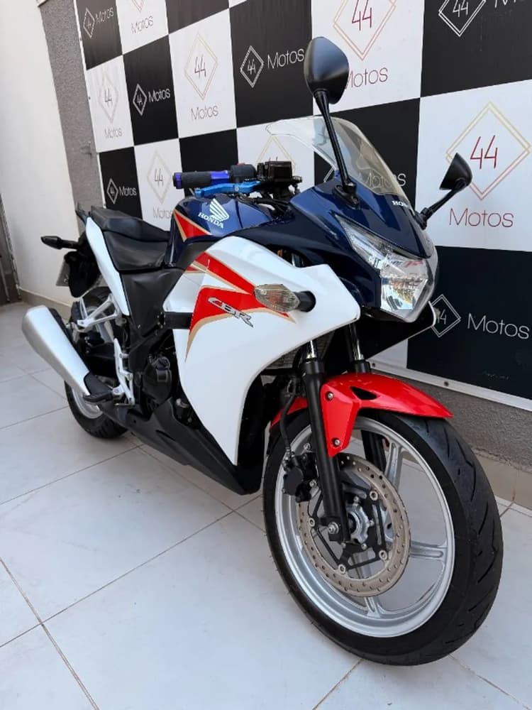 Honda CBR 250R 2012