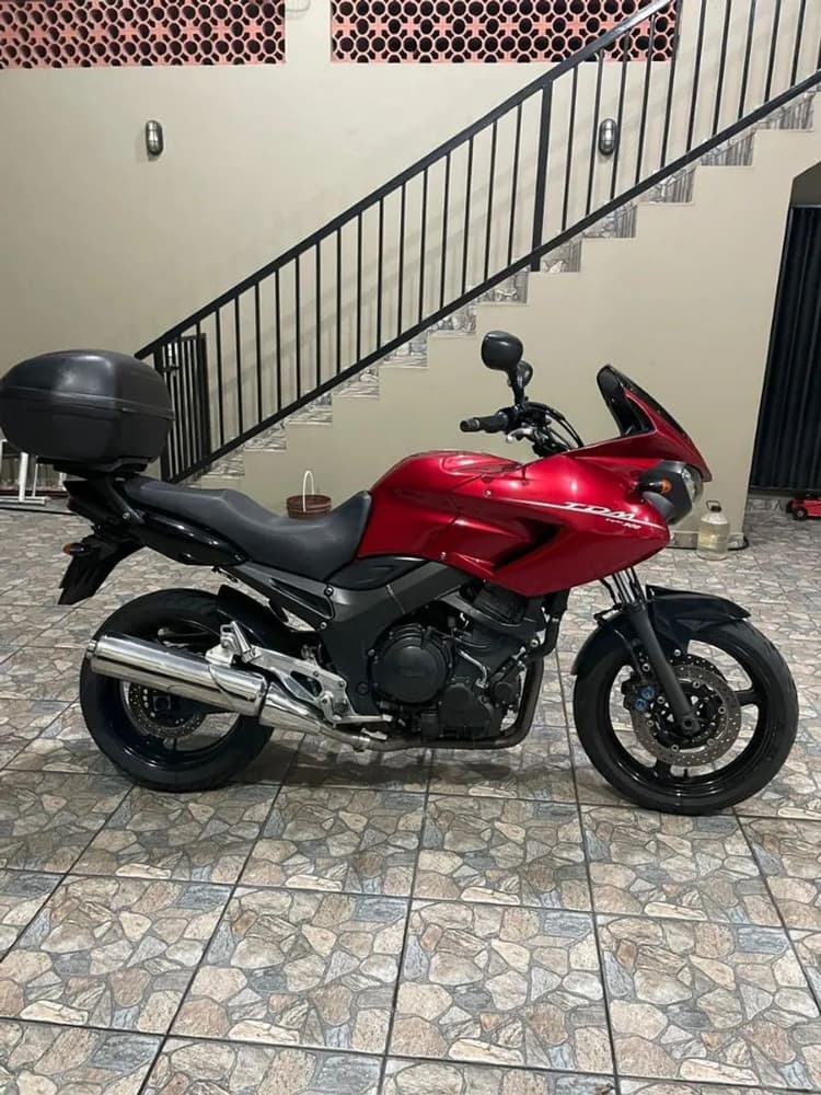 Moto muito nova 