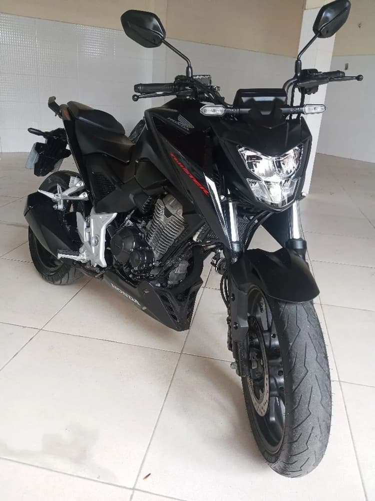 Honda Cb300F Cbs