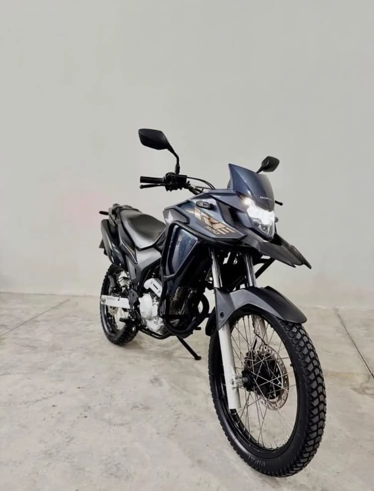 Disponível XRE 300 