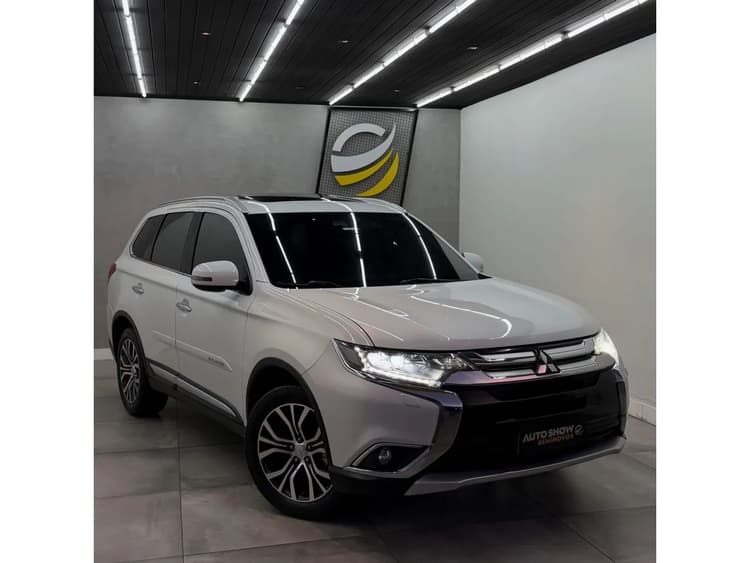 Mitsubishi Outlander 2.2 165cv Diesel Aut. 2017